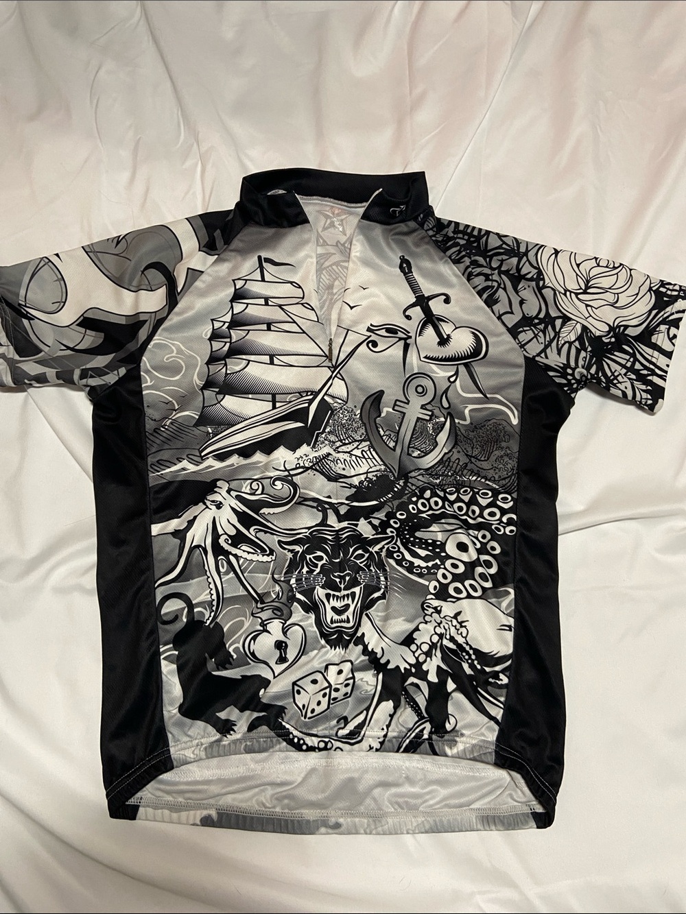 Men's Graphic Jersey Shirt in Black and Gray